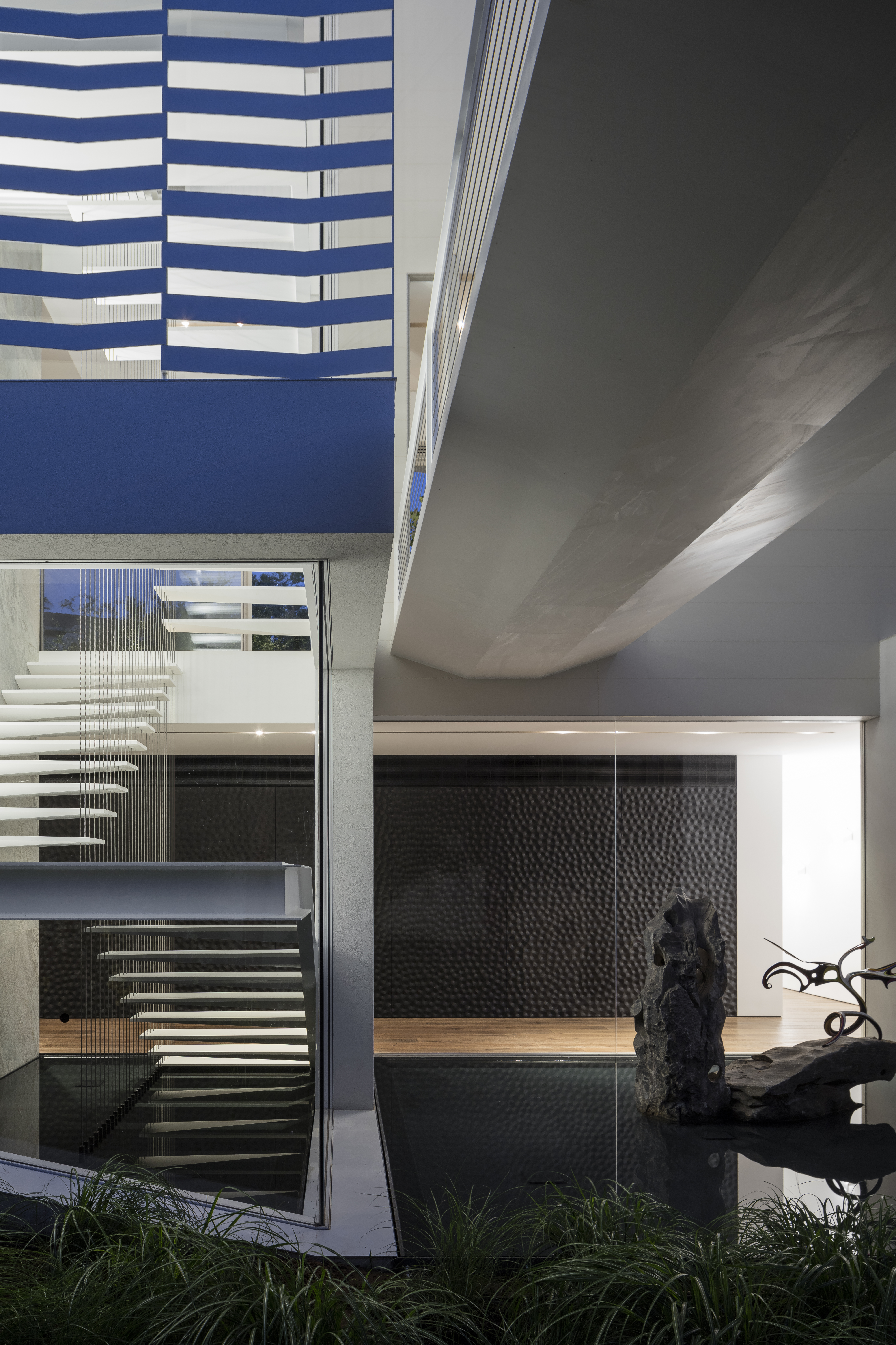 pitsou kedem zefyr life J House design architecture